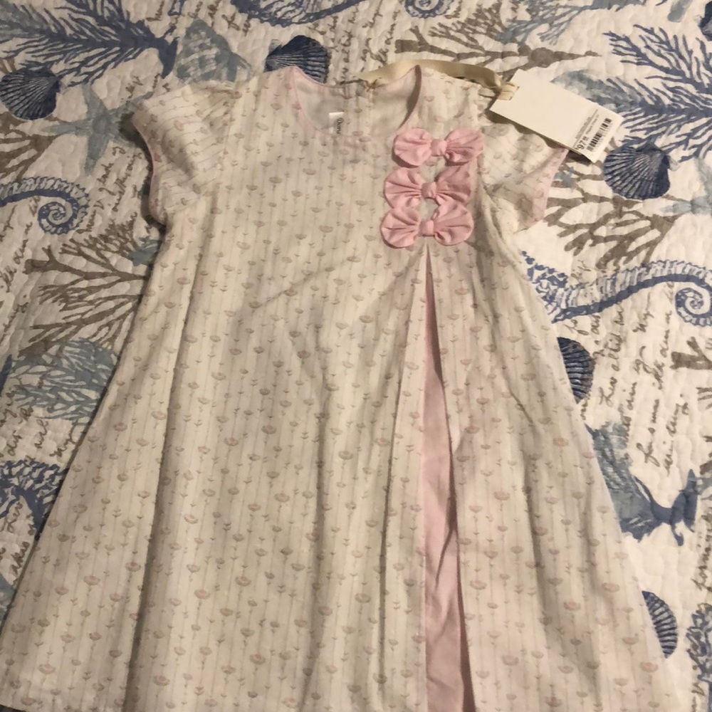 Dress - Picture 1 of 7
